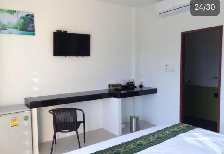 Phangan Guest House Thongsala Exterior photo